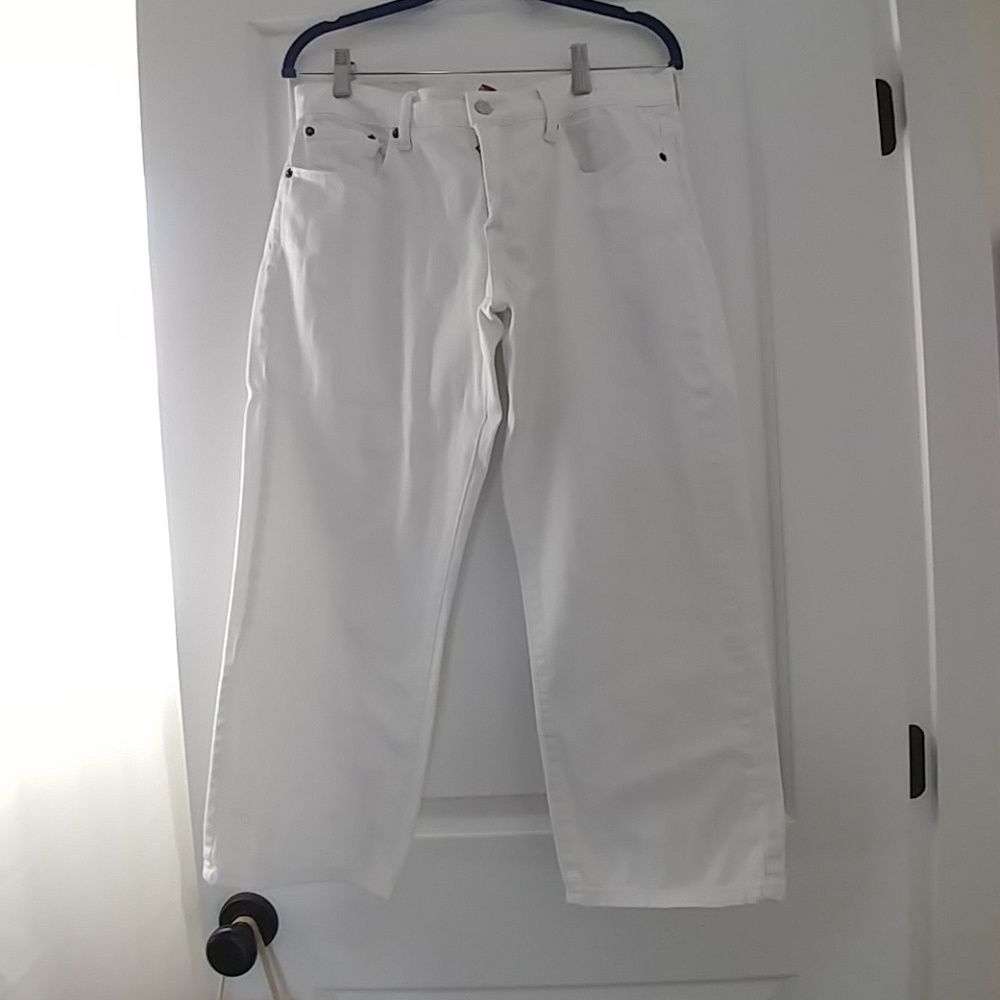 Lucky Brand white cropped Jean